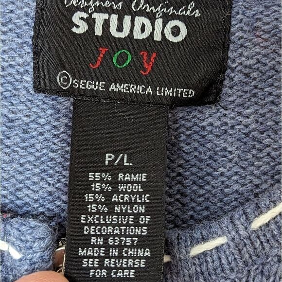 Vintage Christmas Cardigan Wool Blend Sweater sz Petite L Holiday Snowman - Picture 4 of 11